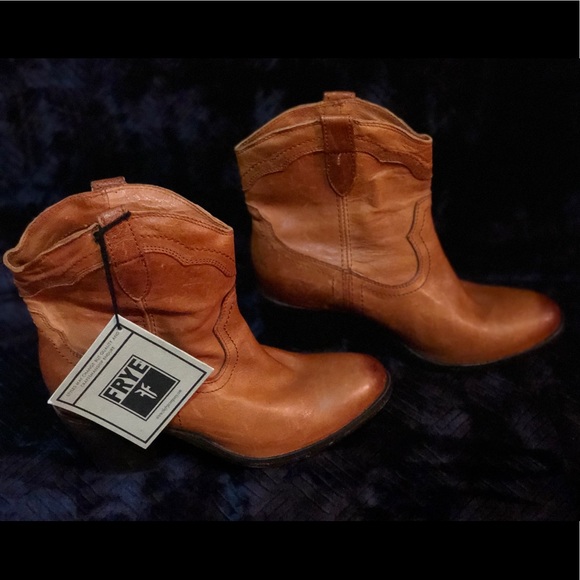 Frye Shoes - Women’s FRYE Western Ankle Boots